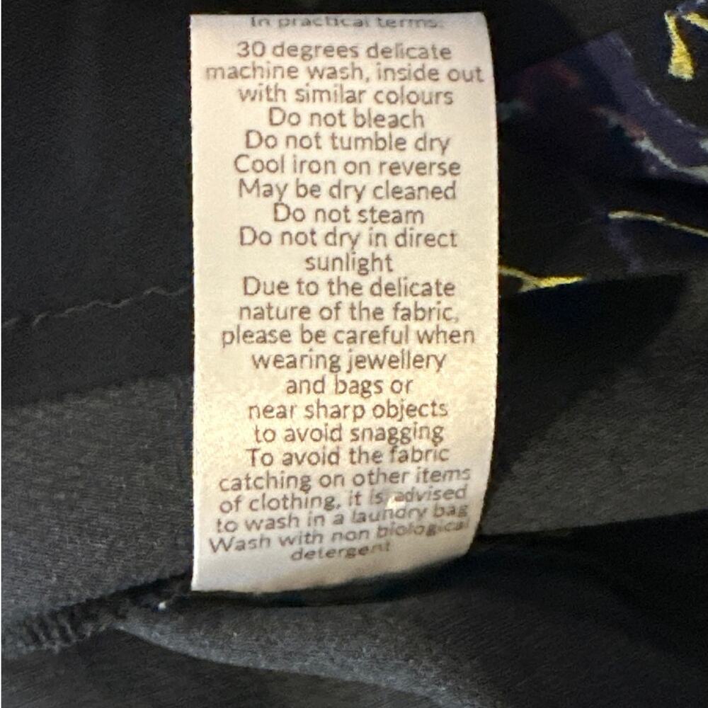 Saint+ Sofia Madison Shirt Blue Lily Gardens Floral Blouse Top Sz 16 Boho Chic - Picture 14 of 16
